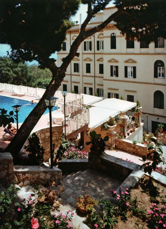 Grand Hotel Delle Terme ترميني إميرسي المظهر الخارجي الصورة