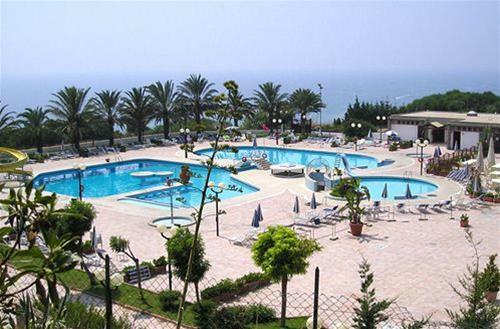 Grand Hotel Delle Terme ترميني إميرسي المظهر الخارجي الصورة